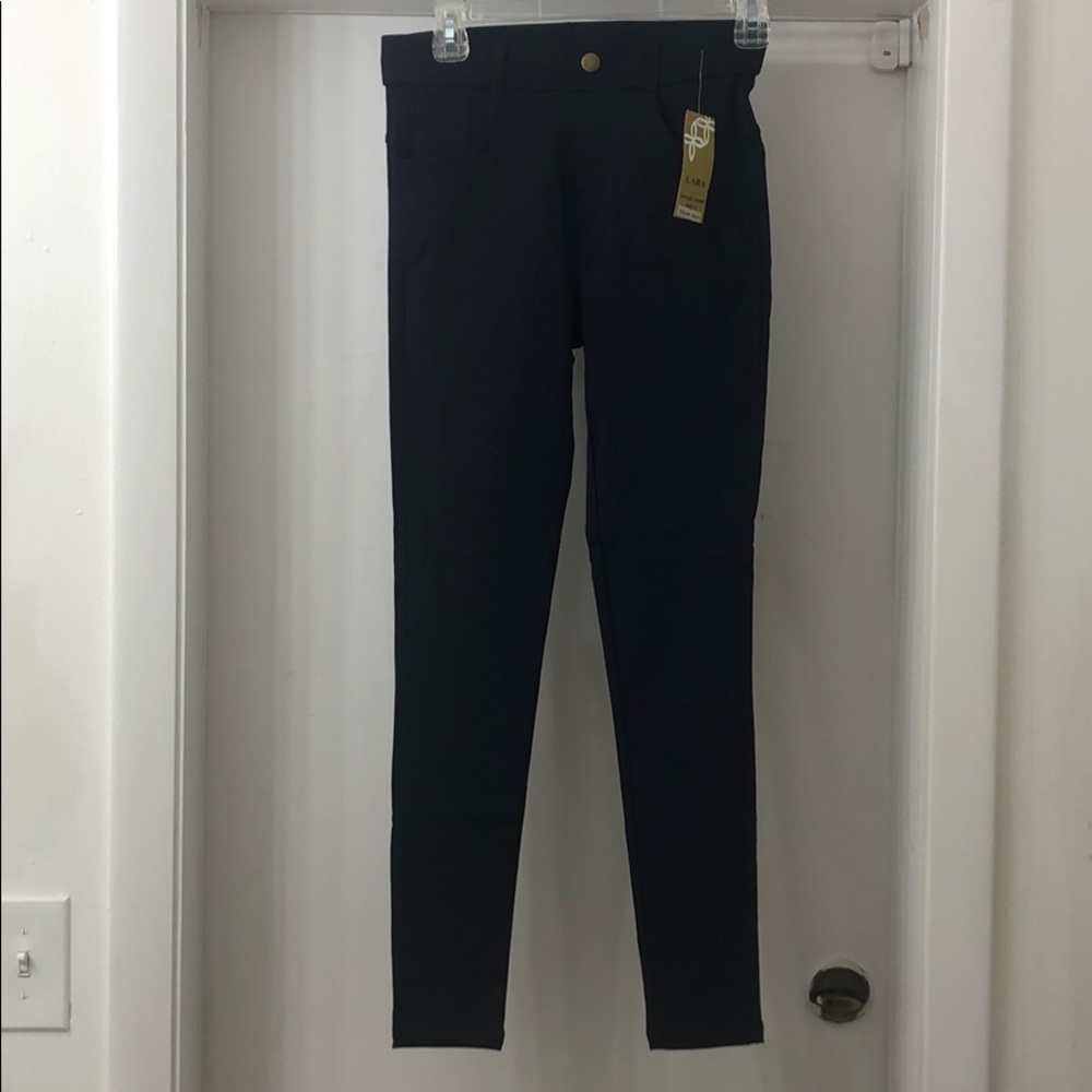 Navy blue stretch skinny pants new with tags